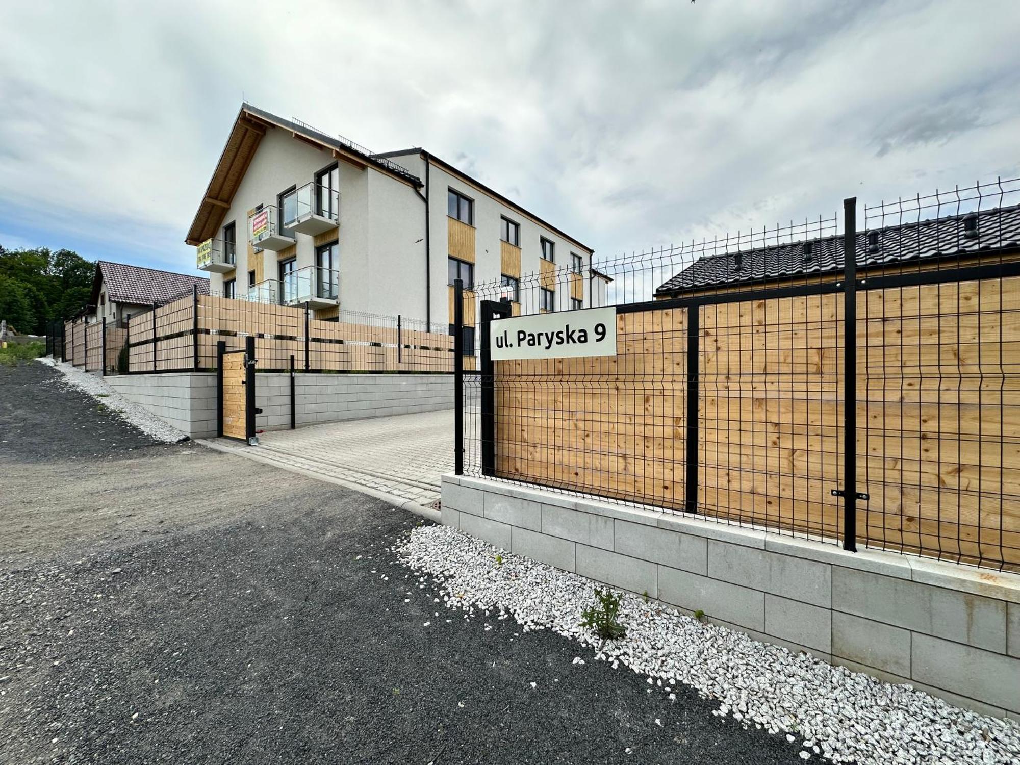 Apartament Paryska Jelenia Gora Luaran gambar